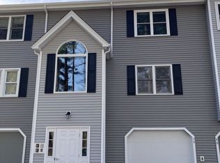 74 Tennis Plaza Rd Unit 39, Dracut, MA 01826
