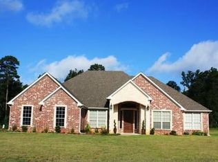 240 Kayla Ln, Longview, TX 75602