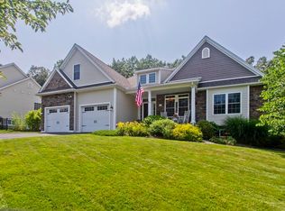 31 E Red Bridge Ln, South Hadley, MA 01075