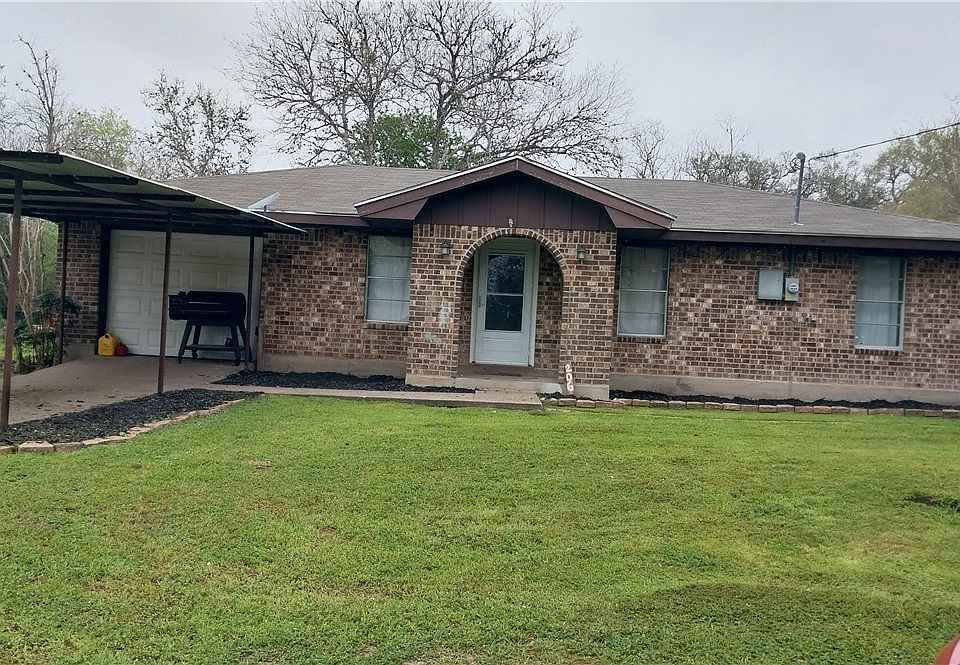 206 N Connable St, Tuleta, TX 78162 MLS 437622 Zillow