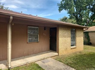 626-628 Newcastle Dr, Sherwood, AR 72120