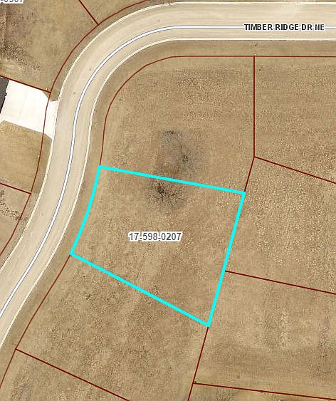 2nd image of 2829 Timber Ridge Dr NE