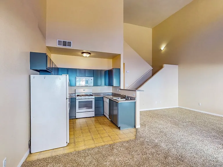 4915 E Russell Rd #145-7 — Photo 6