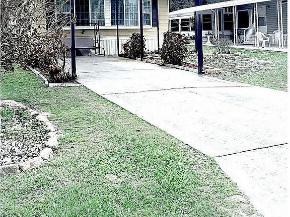 2nd image of 335 Oak Harbor Dr