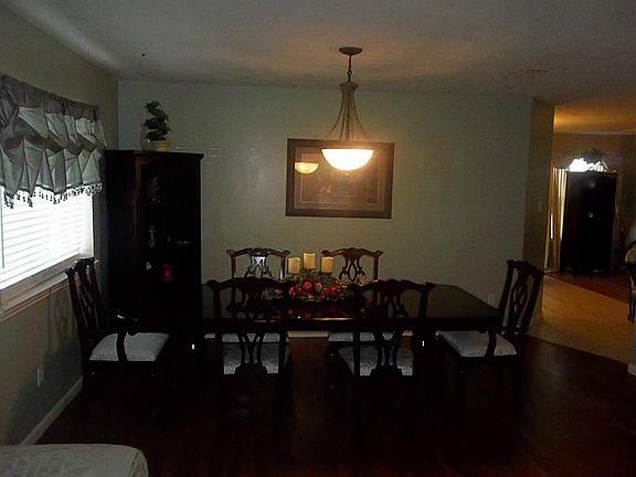 5th image of 2510 Foxville Dr