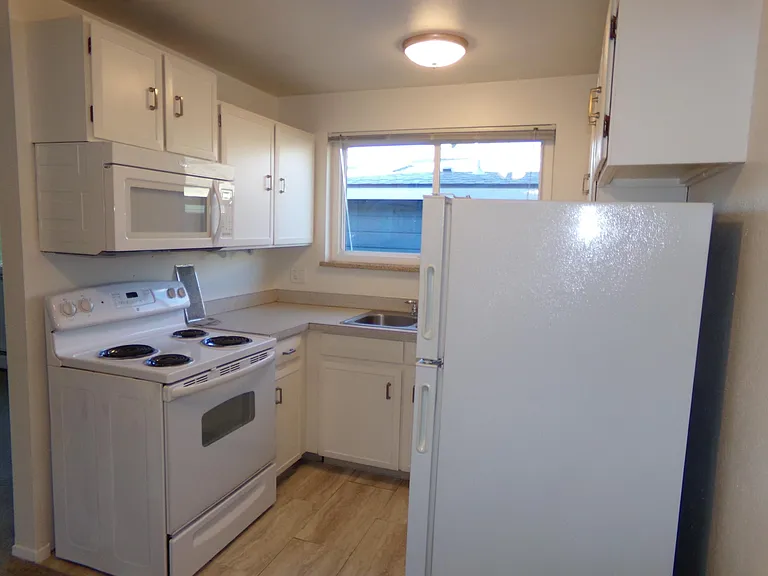 61 S Sherman St #302 — Photo 5