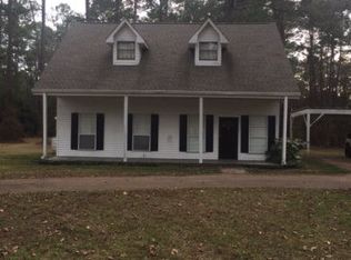 1152 Robb St #E, Summit, MS 39666