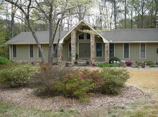 752 Lions Trl, Stone Mountain, GA 30087