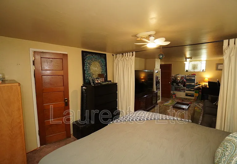 161 E Eastman Ave — Photo 11