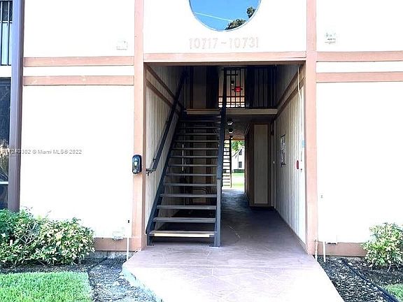 3rd image of 10723 W Clairmont Cir #210