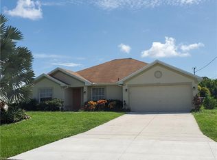 912 NE 11th Ter, Cape Coral, FL 33909