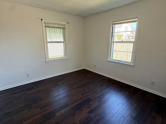 5th image of 1519 Ashmun St