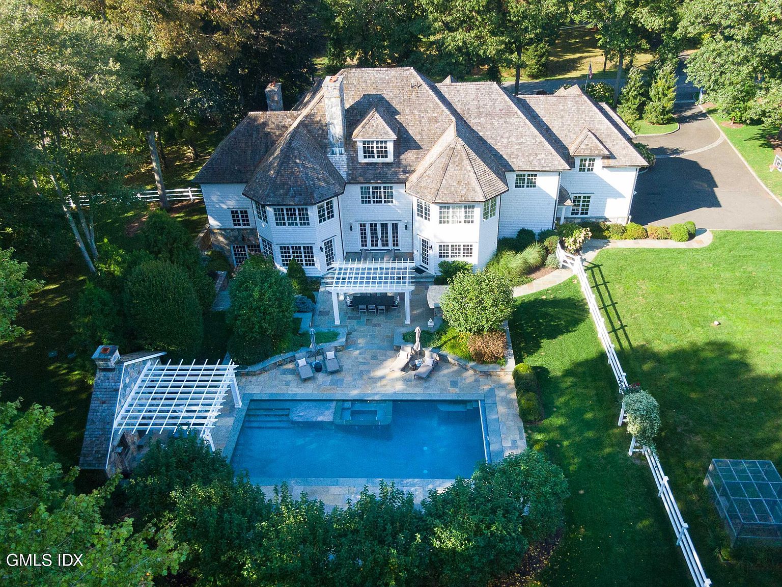 165 Weeburn Dr, New Canaan, CT 06840 MLS 118050 Zillow