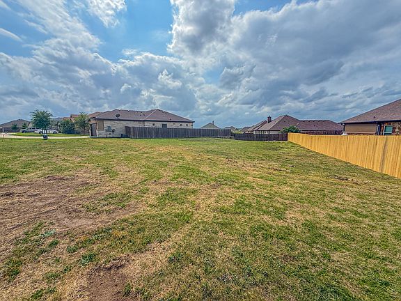 2nd image of 169 Greg Ln