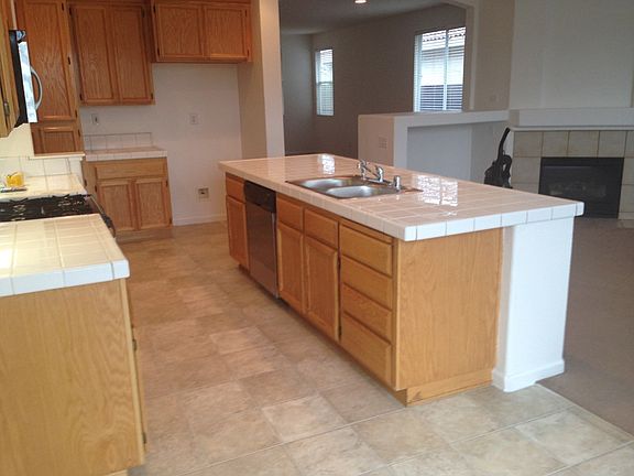 4th image of 2115 Larkflower Way