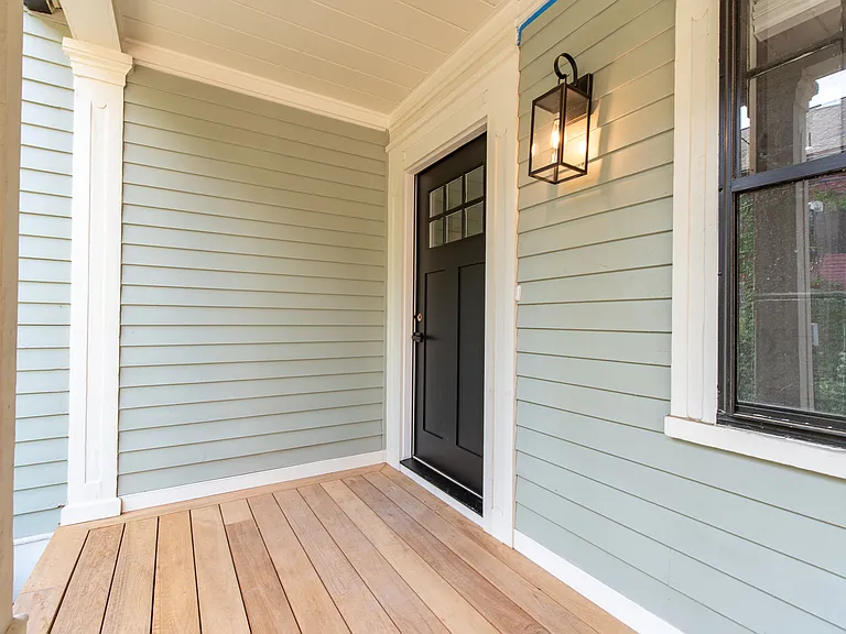 Private porch