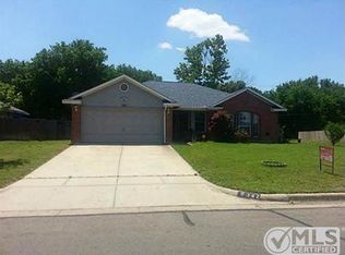 342 Arnold Ave, Burleson, TX 76028