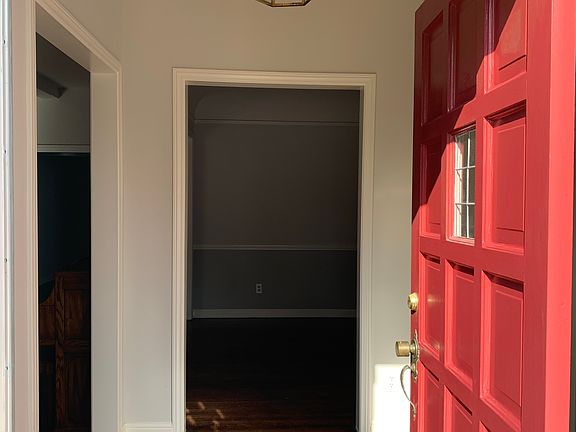 2nd image of 1460 Rubio Dr