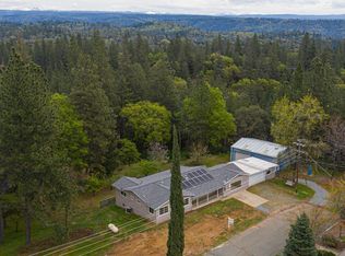 35 Pinecrest Dr, Applegate, CA 95703