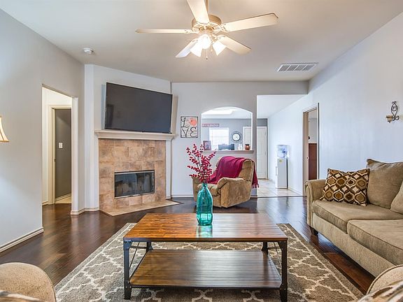 3rd image of 7901 Avenue O
