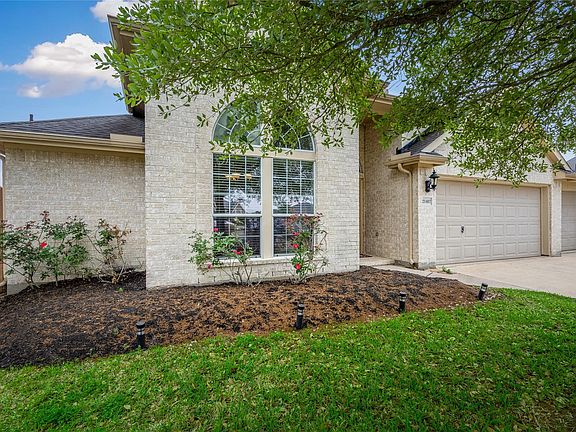 5th image of 21407 Sierra Long Dr