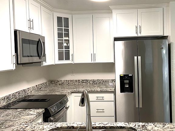 4th image of 209-55 W 20th Ave #209