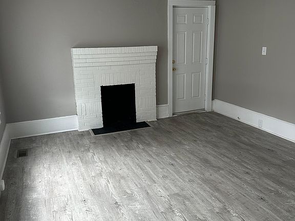 2nd image of 3634 W Dixon Blvd