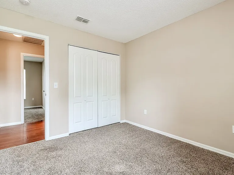 656 Lakemont Dr — Photo 13