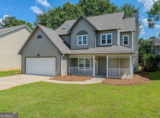 1904 Watercrest Cir, Lawrenceville, GA 30043