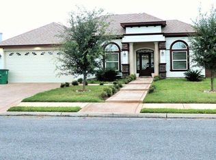 204 N 15th St, Hidalgo, TX 78557