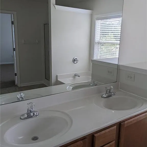 5615 Crestwick Way — Photo 15