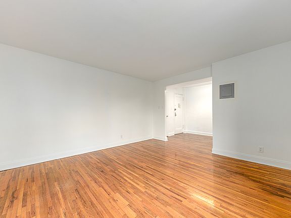 4th image of 86-09 208th St #3E