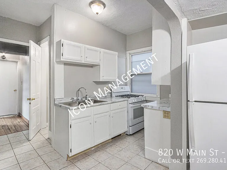 820 W Main St #1 — Photo 6