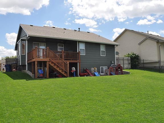 2nd image of 2224 E Walnut Creek Ct