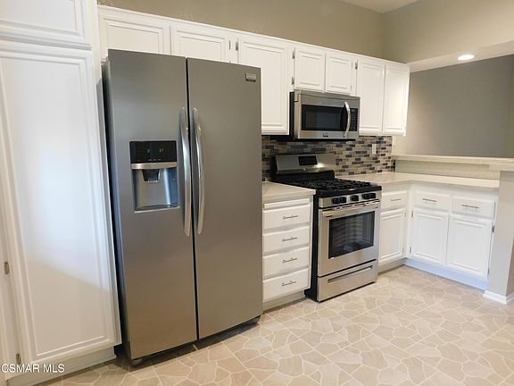 5th image of 685 Parkside Ct Unit 108