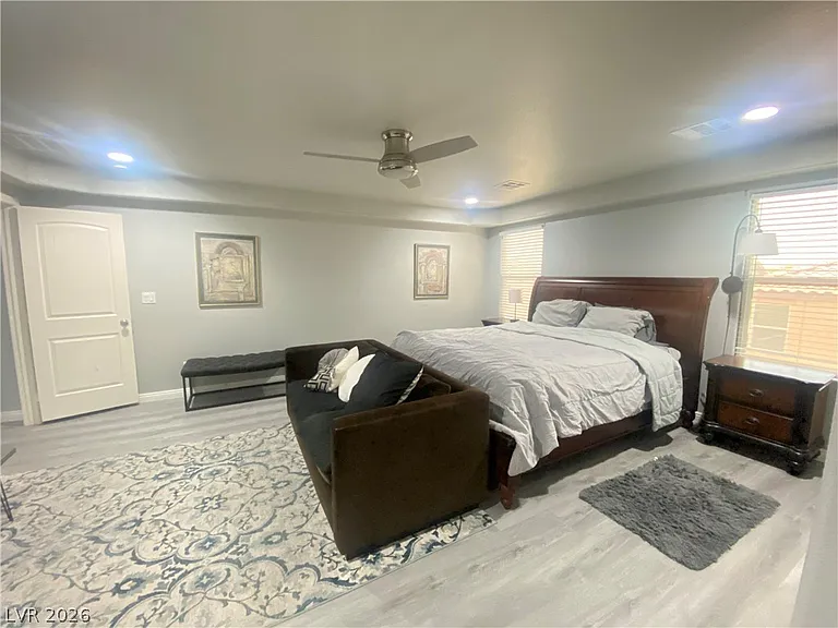 9833 Dryden Ct — Photo 13