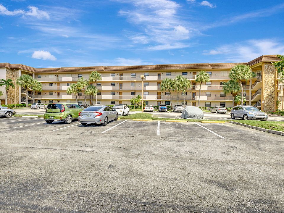 1st image of 4975 E Sabal Palm Boulevard #411