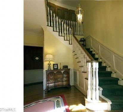 2nd image of 5204 Century Oaks Dr