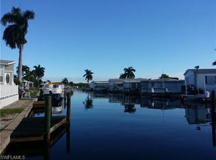 18 Spanish Main, Fort Myers Beach, FL 33931