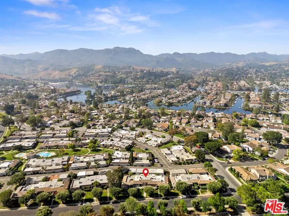 32136 Watergate Rd, Westlake Village, CA 91361