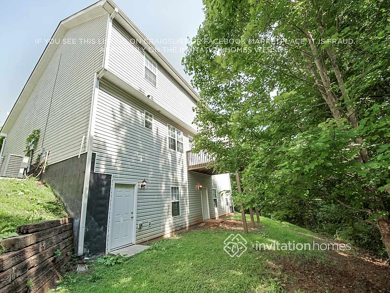 4377 Shoreside Cir — Photo 17