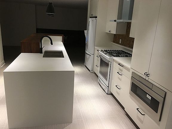 3rd image of 6139 Lakota Dr