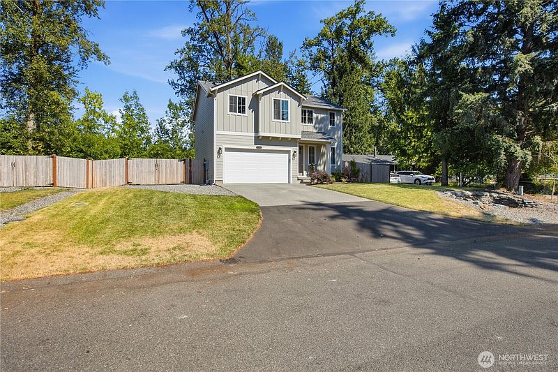 2nd image of 18625 11th Avenue Ct E
