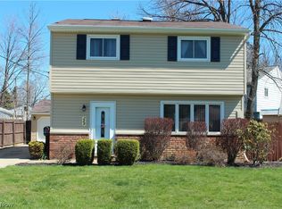 289 Plymouth Rd, Eastlake, OH 44095