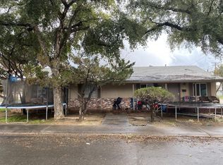 812 Middlecoff Ave, Modesto, CA 95351