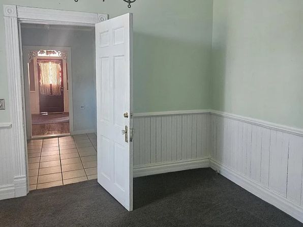 101 Camp St, Ellisville, MS 39437