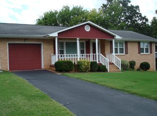 3633 Highland Terrace Dr, Chattanooga, TN 37415