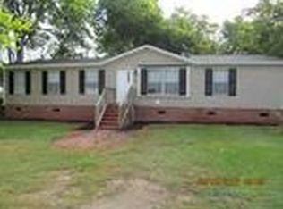 301 Howard Ave, Tarboro, NC 27886