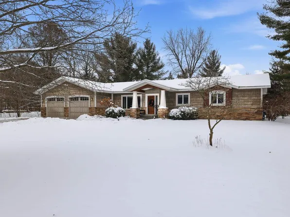 5427 OAKWOOD AVENUE, Stevens Point, WI 54482