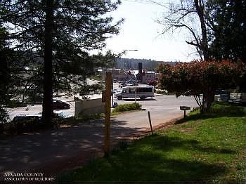 5th image of 110 W Olympia Dr